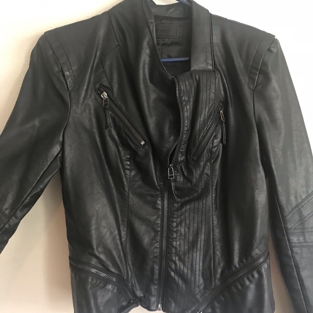 leather jacket - Picture 5 of 6